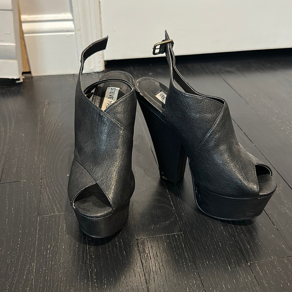 Steve Madden Platform Heel